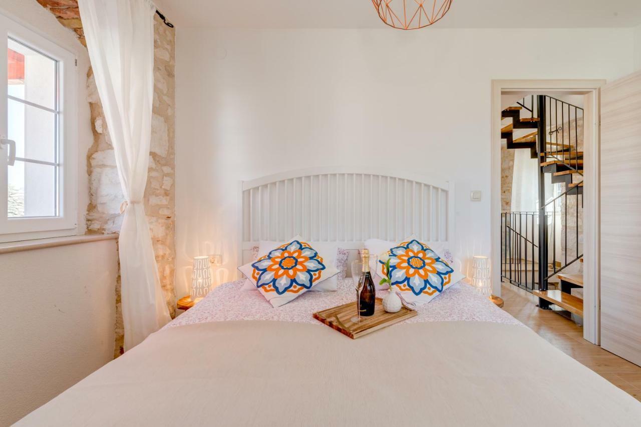 Holiday Home Rocca ซูเปตาร์ ภายนอก รูปภาพ