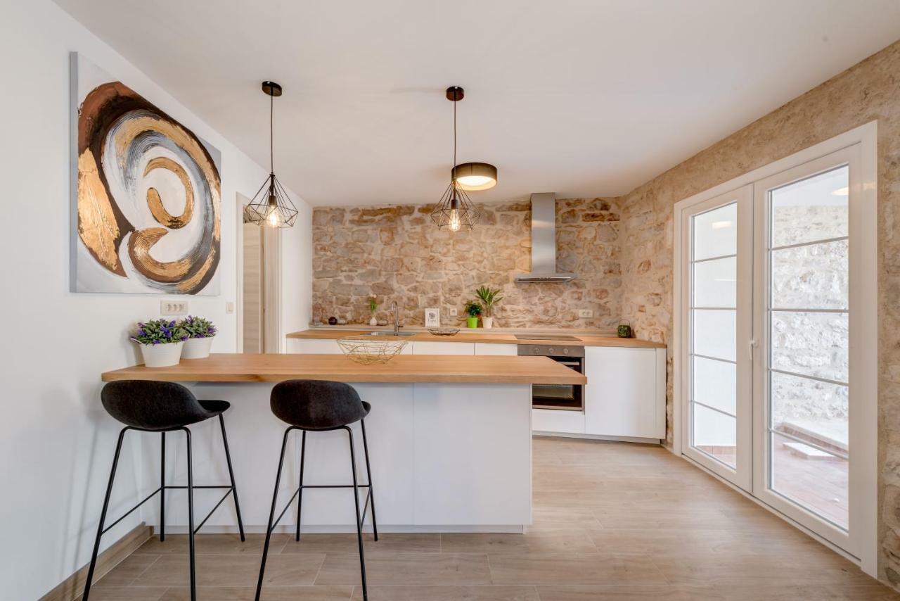 Holiday Home Rocca ซูเปตาร์ ภายนอก รูปภาพ